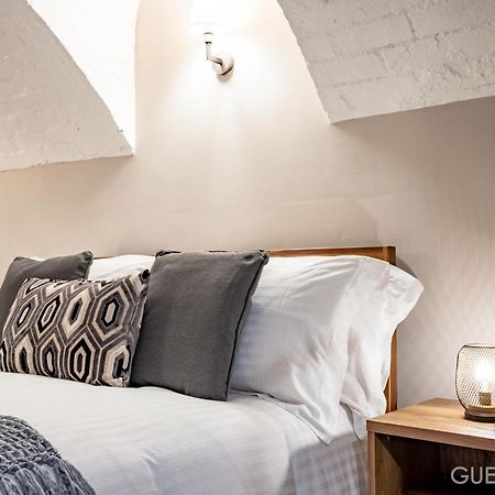 Host & Stay - Shaw Street Basement Worcester Extérieur photo