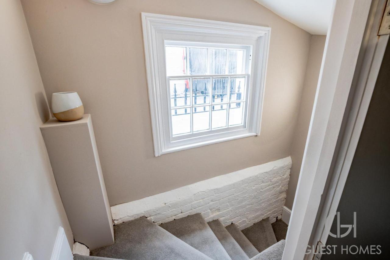Host & Stay - Shaw Street Basement Worcester Extérieur photo