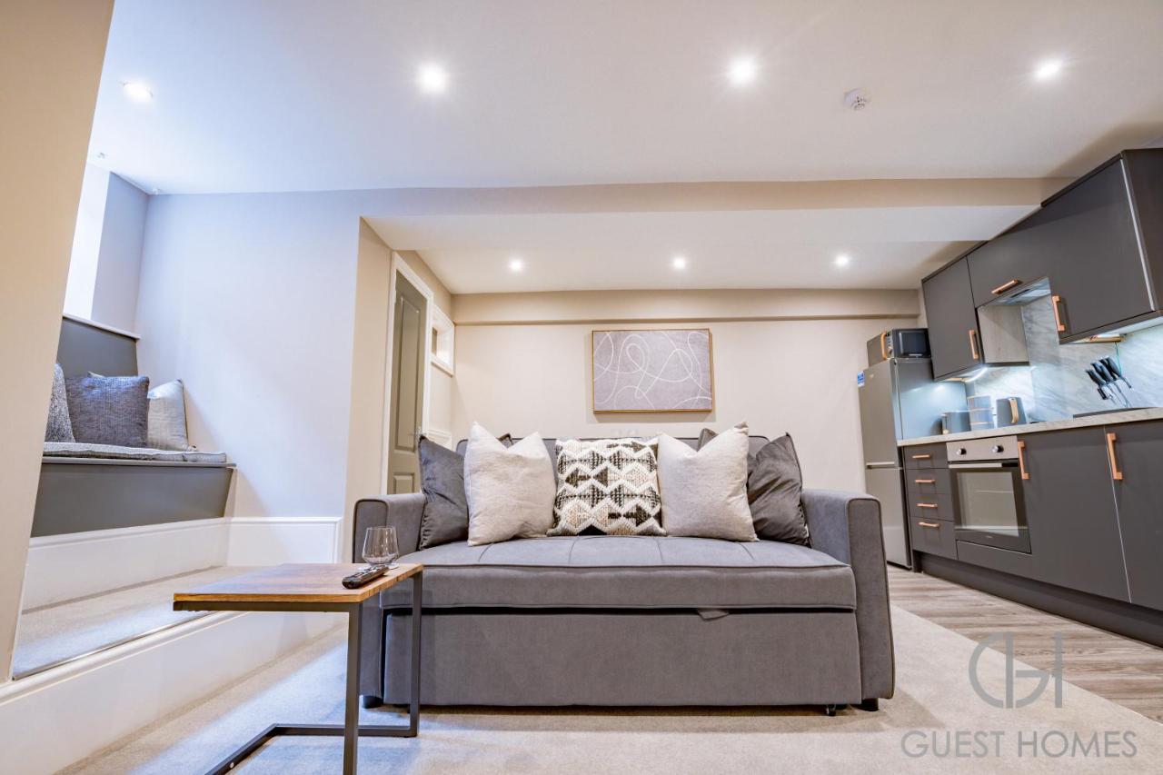 Host & Stay - Shaw Street Basement Worcester Extérieur photo