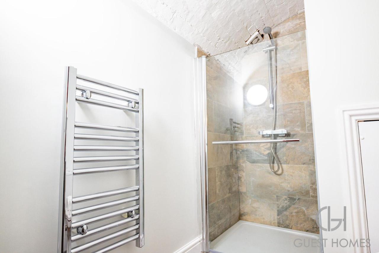Host & Stay - Shaw Street Basement Worcester Extérieur photo